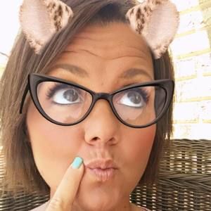 Meet your Posher, Angie