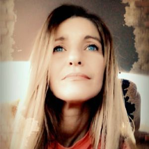 Meet your Posher, Jeannette