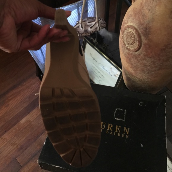 Ralph Lauren boot - Picture 3 of 4