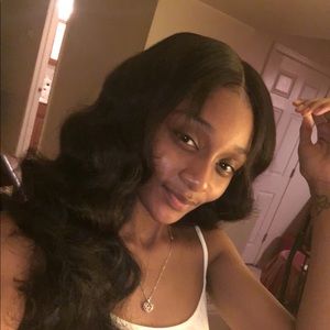 Meet your Posher, Sonia