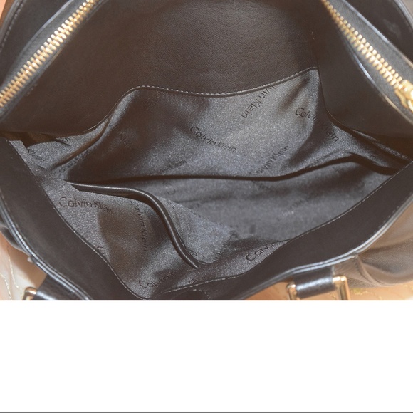 *SALE*Calvin Klein leather pebbled satchel - Picture 4 of 5