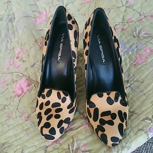 Via spiga leopard heels thick heels 7