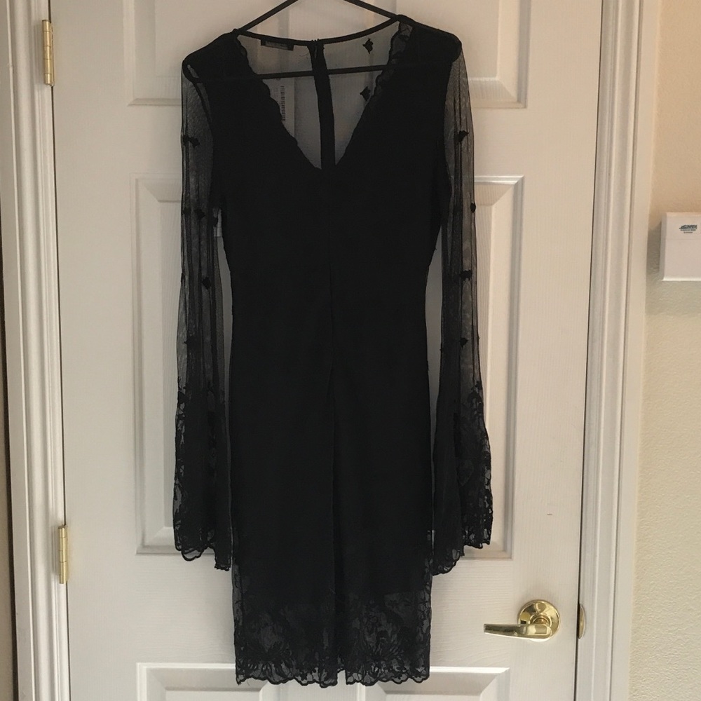 Sheer black bodice dress - Picture 3 of 5