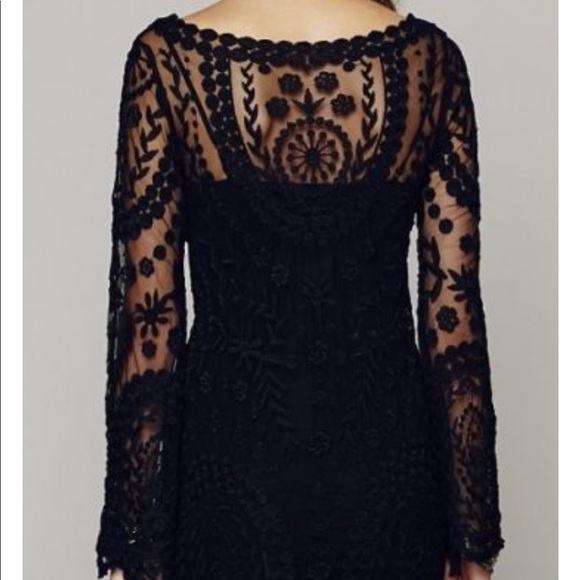 Sheer black bodice dress - Picture 5 of 5