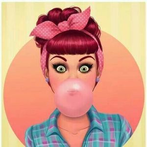 Meet your Posher, Elvia