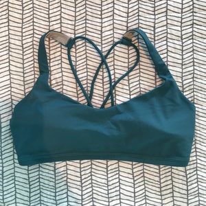 Lululemon sports bra