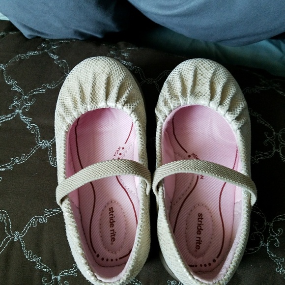 💗Final Price Drop💗 New Stride Rite Mary Jane's - Picture 3 of 4