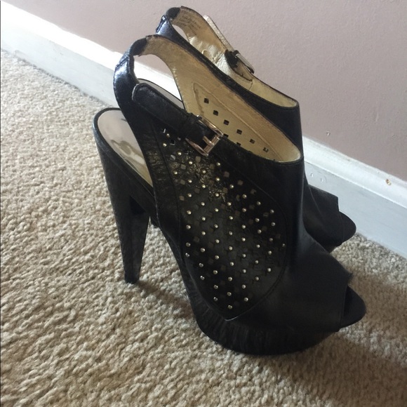 Michael Kors pumps - Picture 2 of 5