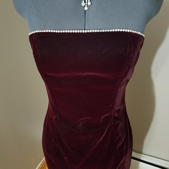 Strapless gown with accent rhinestones, side slit - Picture 2 of 6