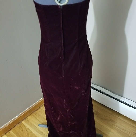 Strapless gown with accent rhinestones, side slit - Picture 3 of 6