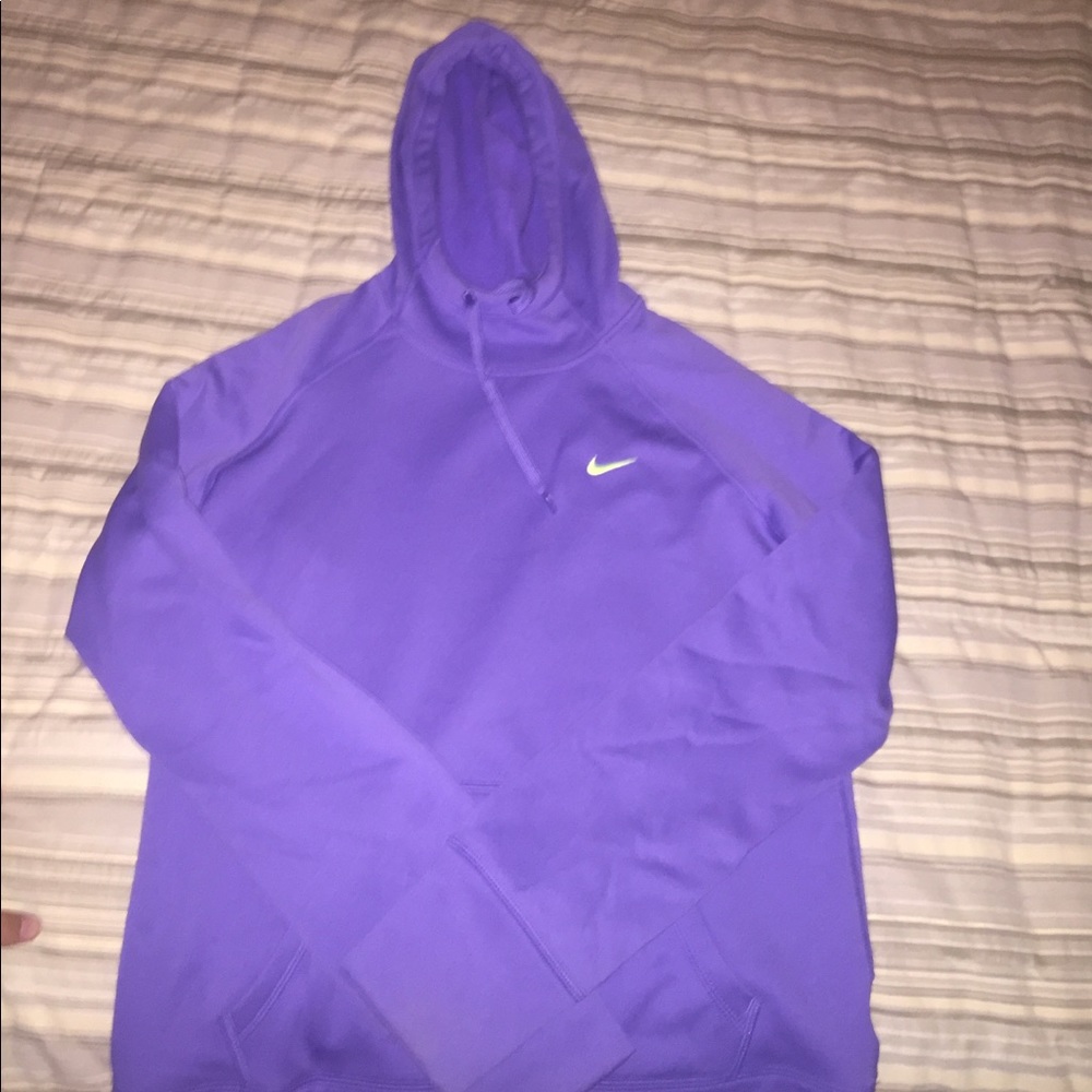 NWOT Nike Thermafit Hoodie