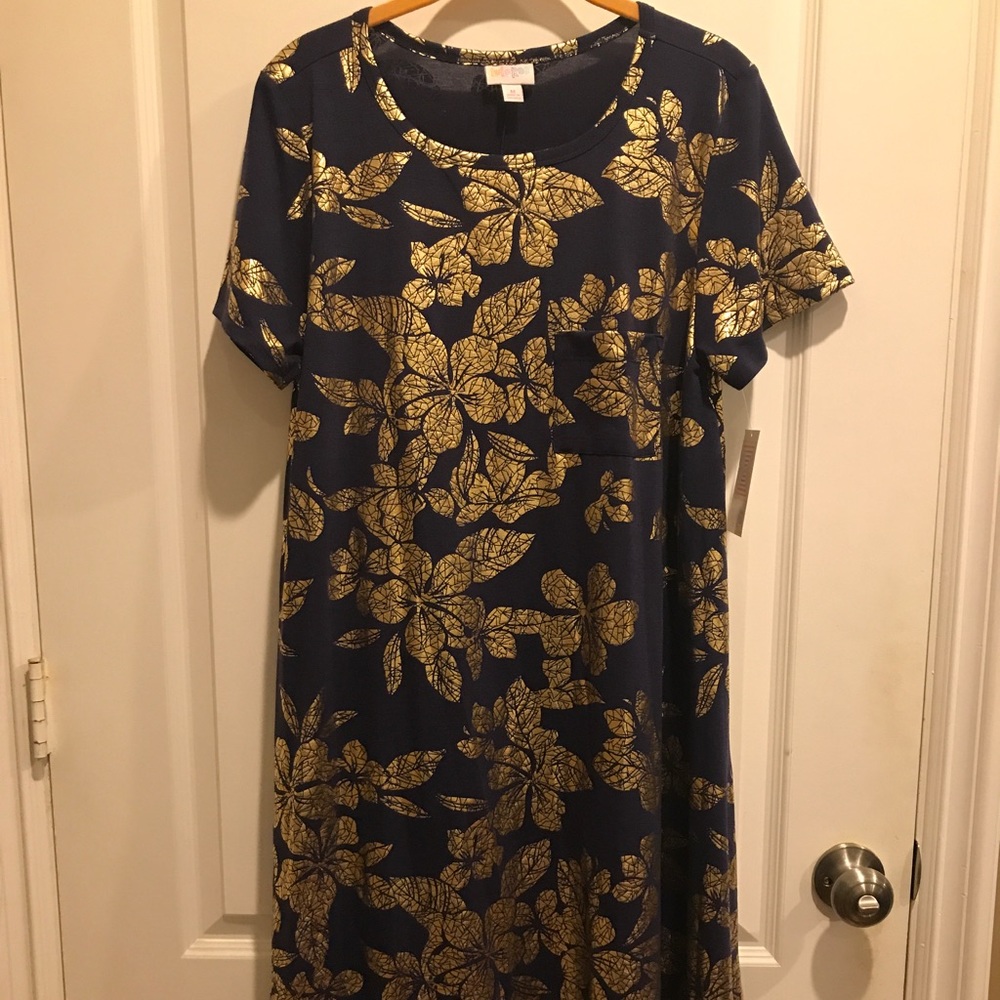 Lularoe BNWT gold/ navy floral Carly