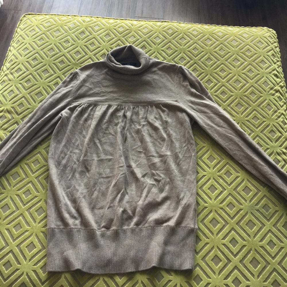 Gap Khaki Sweater