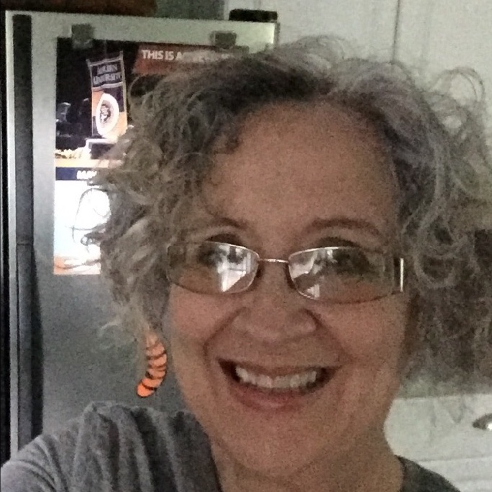 Meet your Posher, Dinah