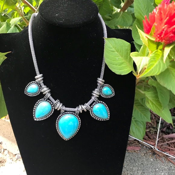 NECKLACE - Picture 5 of 5