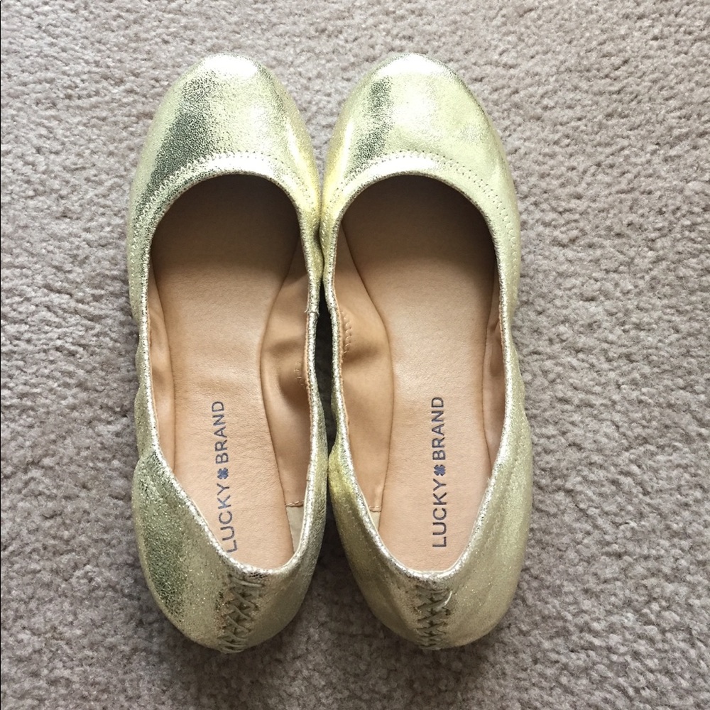 Sparkly gold flats