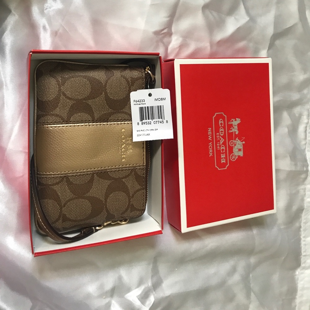 Coach wristlet