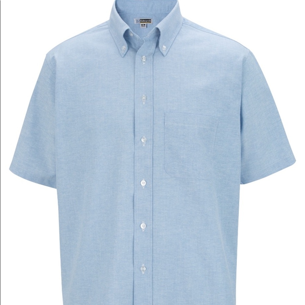 NWOT Edwards Button Down Shirt