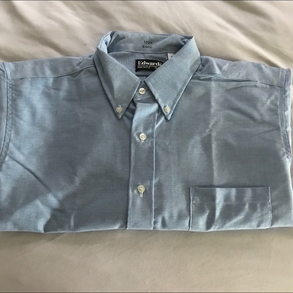 NWOT Edwards Button Down Shirt - Picture 2 of 6