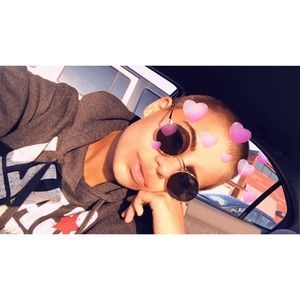 Meet your Posher, Grace