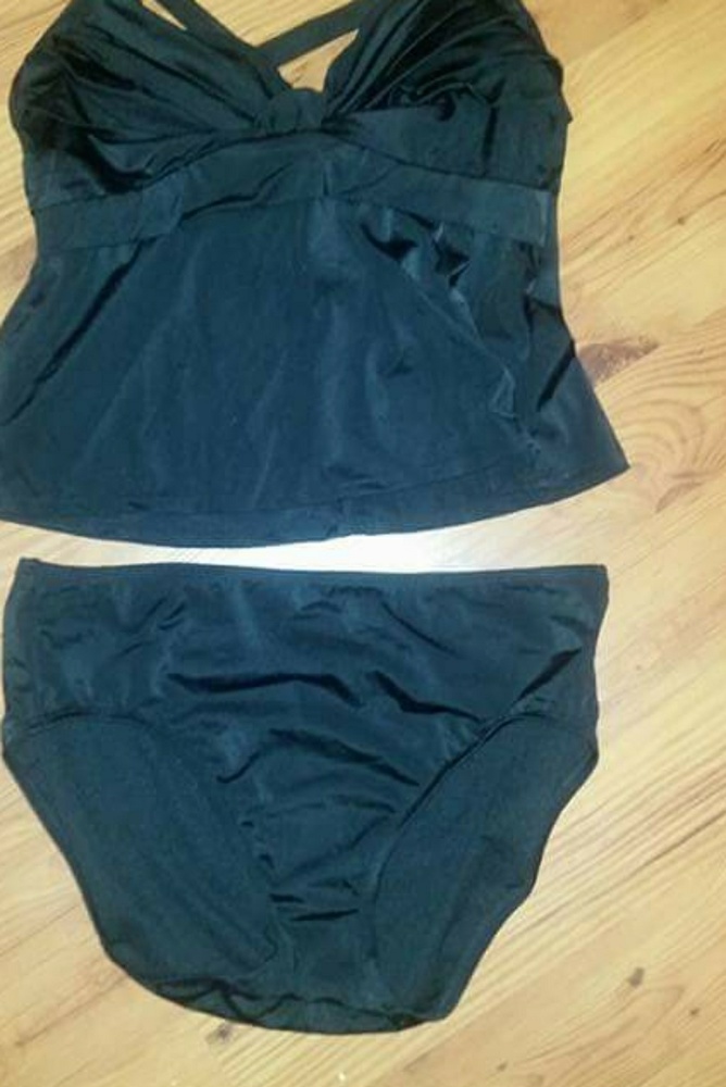 Size 14 Black Tanki Swimsuit Two Piece