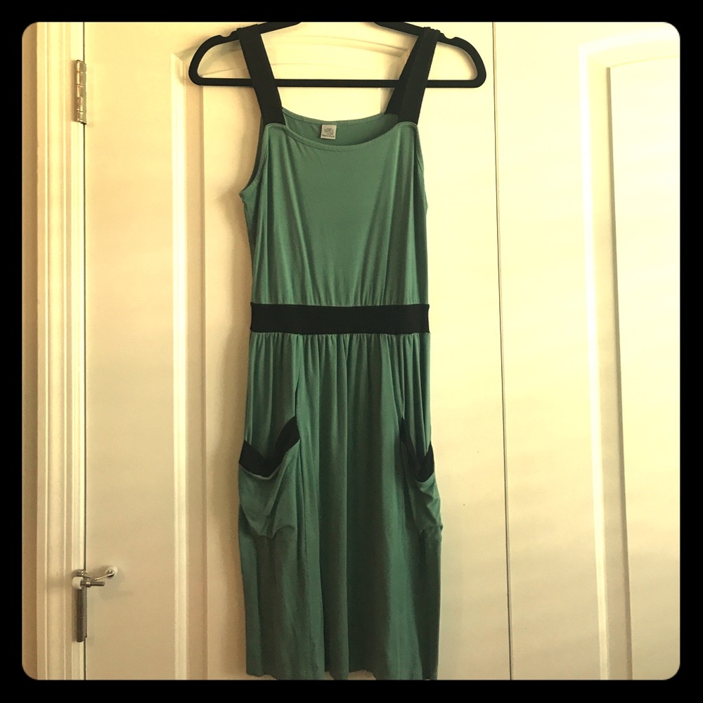 Adorable green and black cotton dress! Size XS
