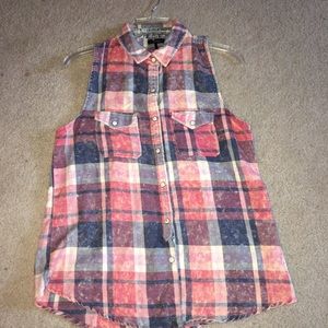 Sleeveless flannel