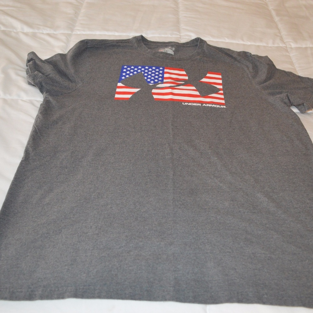 Under Armour American Flag Tee Size XL