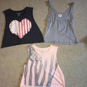 3 American Eagle crop tops!