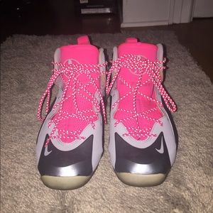 Nike Lil Pennyposits Sneakers