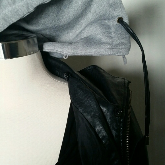 Pleather jacket with removable hood - Picture 4 of 5