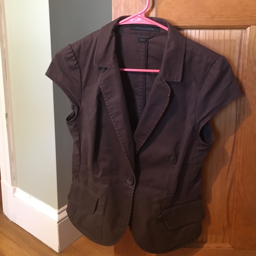 Express Design Studio brown cap sleeve jacket