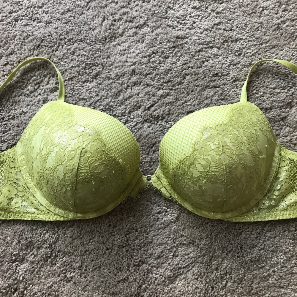 Victoria’s Secret Very Sexy Push Up Bra