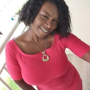 Meet your Posher, Joanna