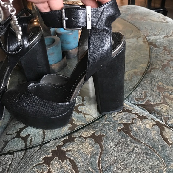 Circus by Sam Edelman ankle tie platforms - Picture 3 of 4