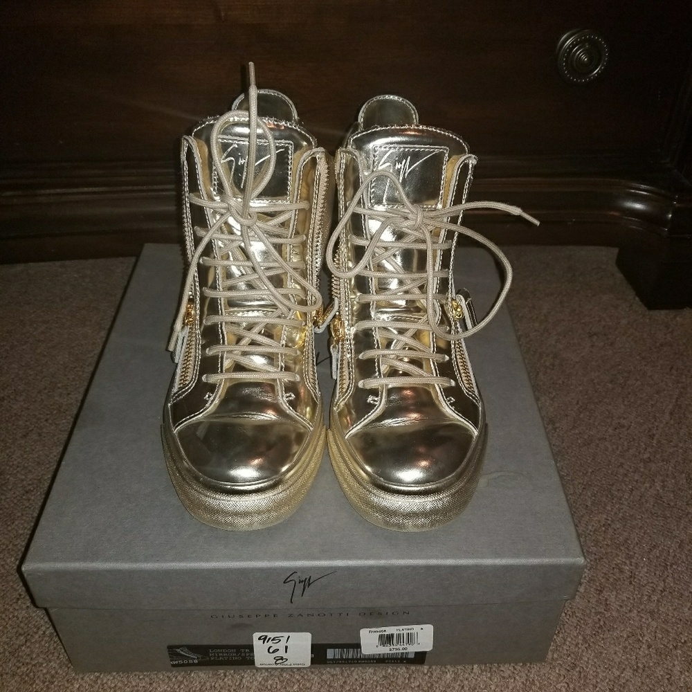 SOLD Giuseppe Zanotti sneakers