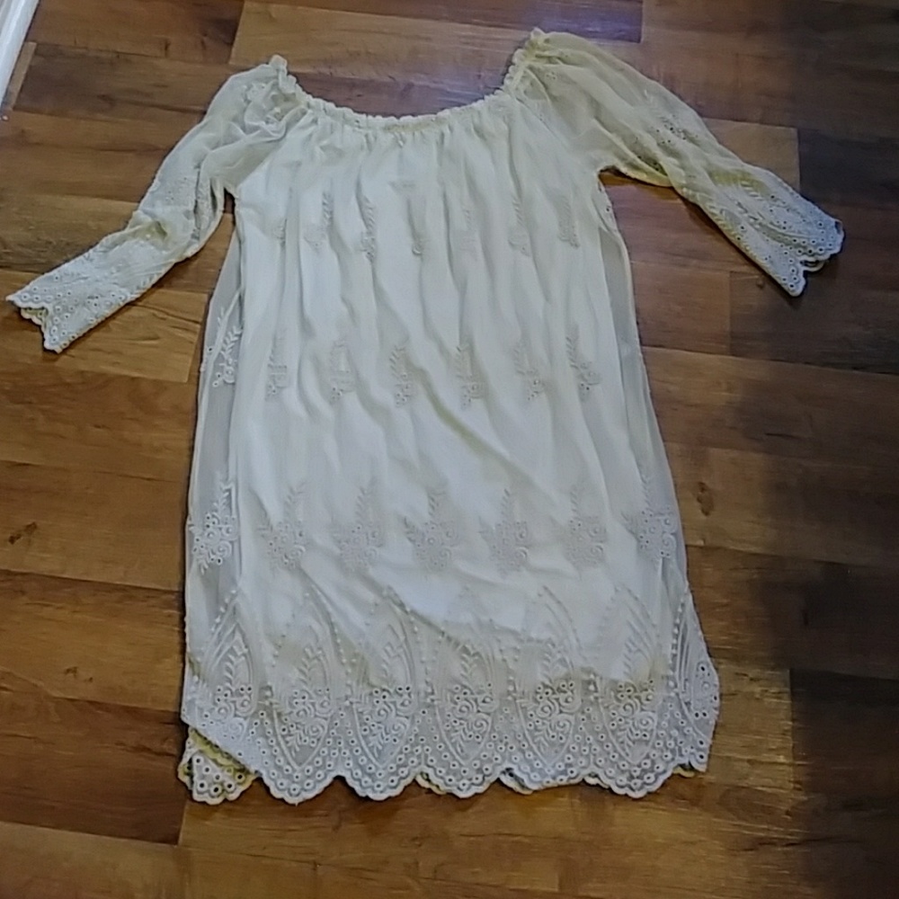 Boho style laced dress.