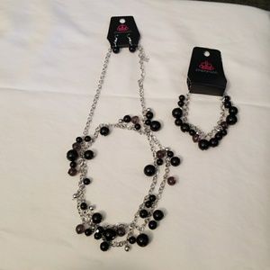 Paparazzi necklace bracelet and earring set