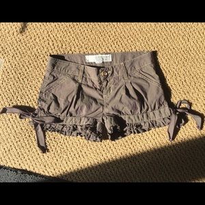 Guess Jeans - Army Green Bow-Tie "Cargo" Shorts