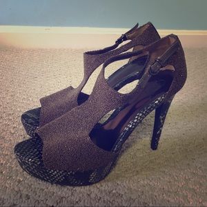 Carlos Santana heels