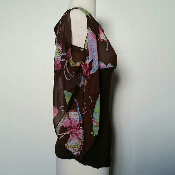 Fitted cold shoulder butterfly shirt - Picture 3 of 8