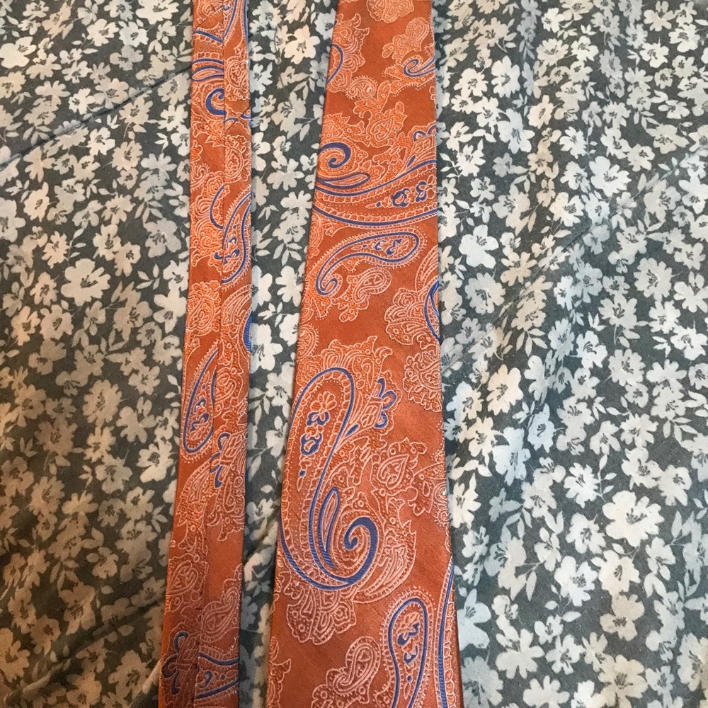 Brand New burnt orange Izod Tie