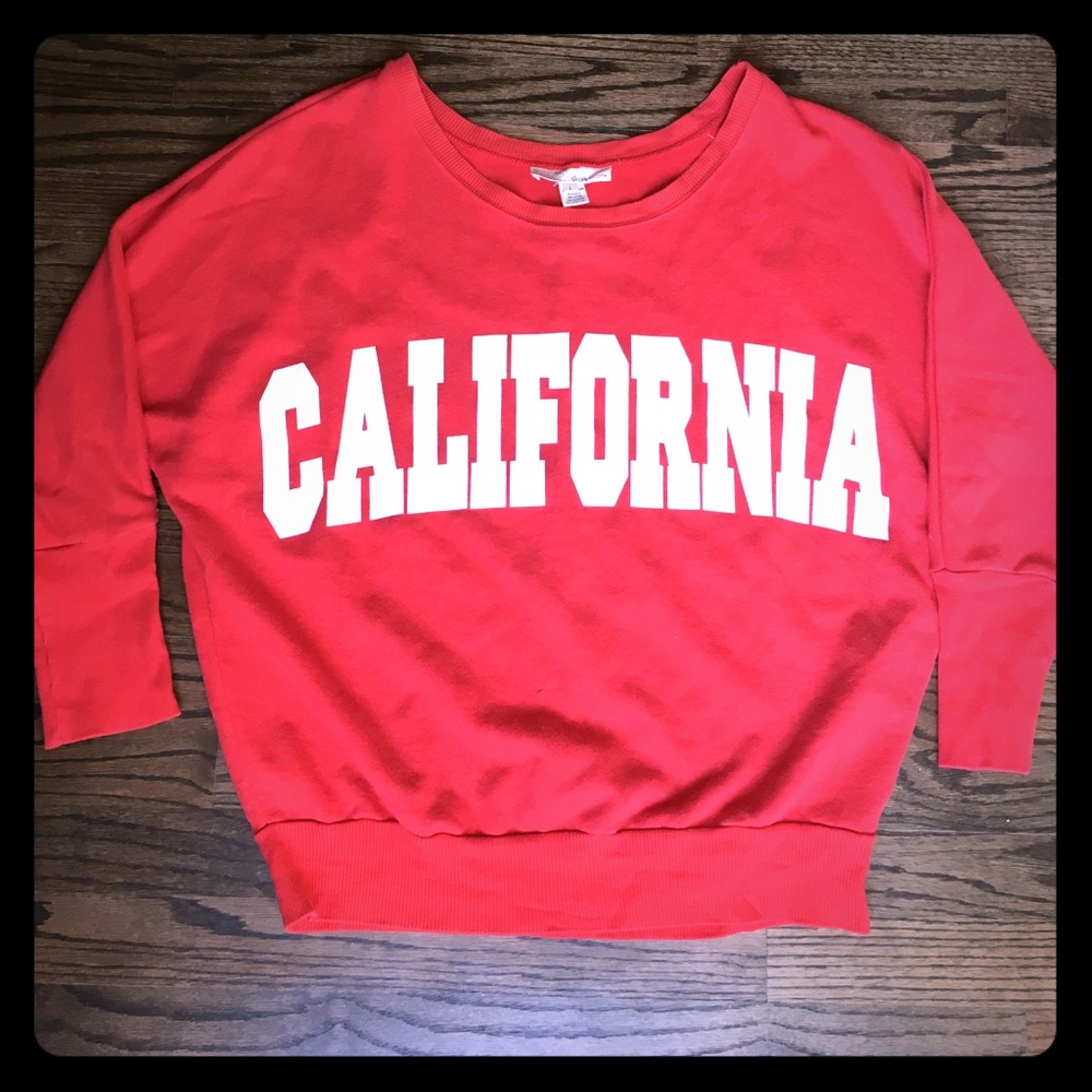 Red California sweatshirt  L