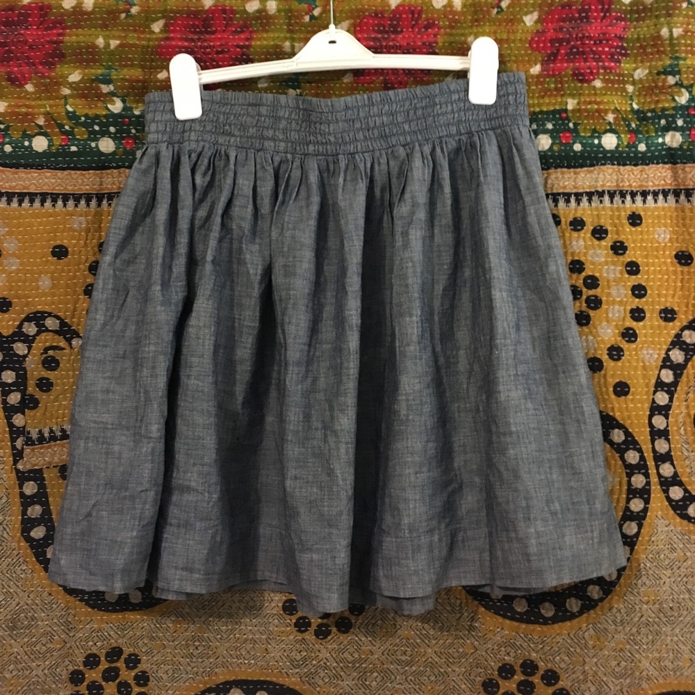 NWOT BR Factory Elastic Waist Chambray Skirt