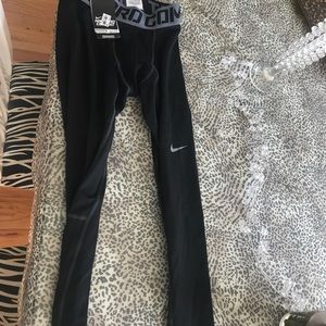 Nike Pants - Brand new men's Nike base layer pants Nike Pants - Brand new men's Nike base layer pants