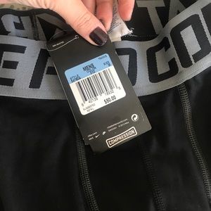 Nike Pants - Brand new men's Nike base layer pants Nike Pants - Brand new men's Nike base layer pants