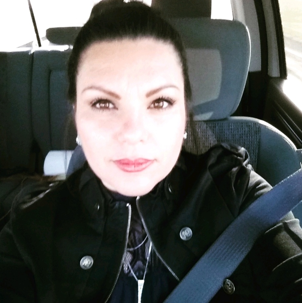 Meet your Posher, Lisa