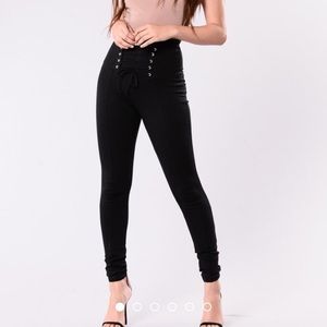 NWT FASHION NOVA PANTS