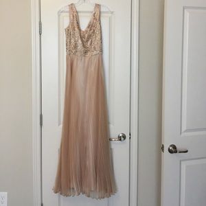 Tahari formal gown