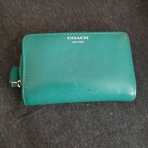 Authentic Coach leather wallet. Authentic Coach leather wallet.